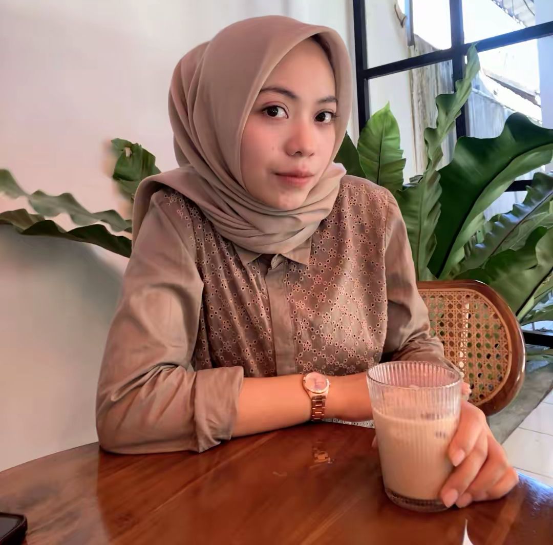 Shindy Satia Desti, S.Pd.,M.Pd